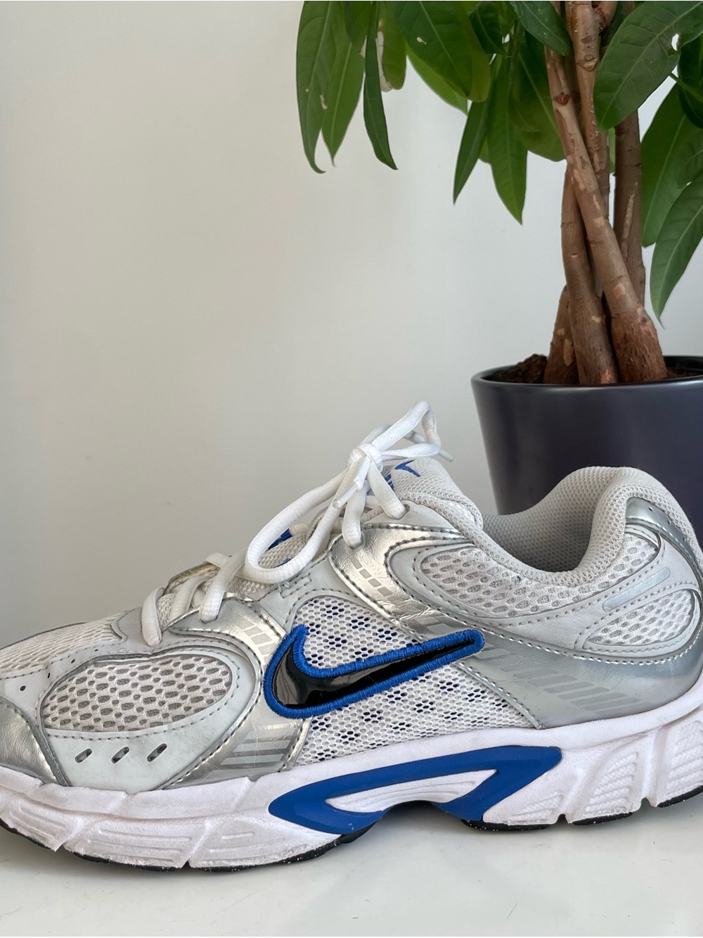 Women Size 8 Nike V5 RNR White Vast Grey Blue Shoes Boy 6.5